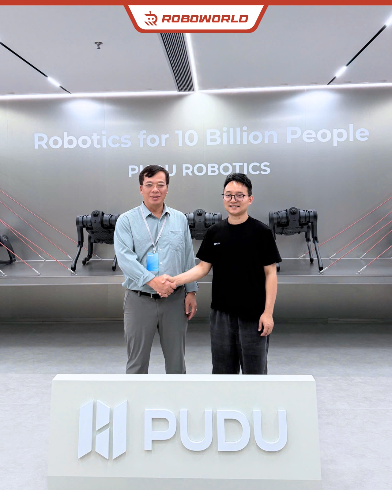 Tổng Giám đốc Roboworld gặp CEO Pudu Robotics trao đổi chiến lược hợp tác robot dịch vụ