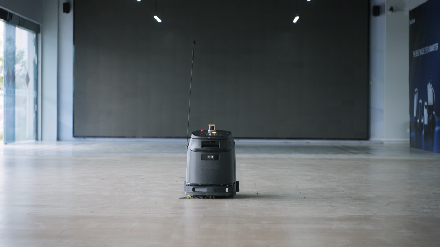 Gausium Phantas 7