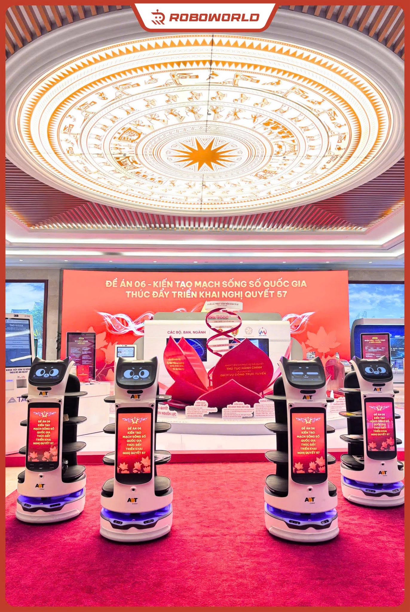 Thuê robot hội nghị triển lãm